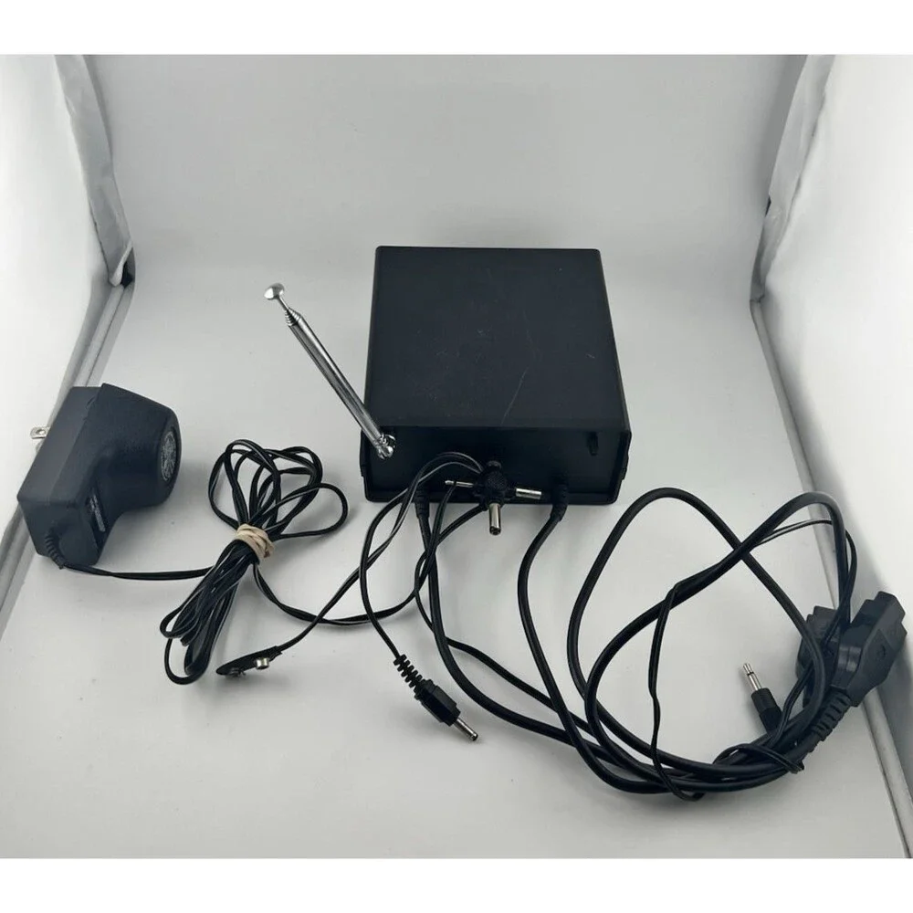 Atari 2600 Wireless Remote Control Joysticks & Receiver Untested 1983